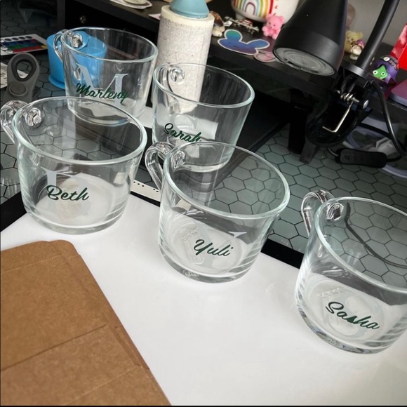 Custom cups - Picture 2 of 2